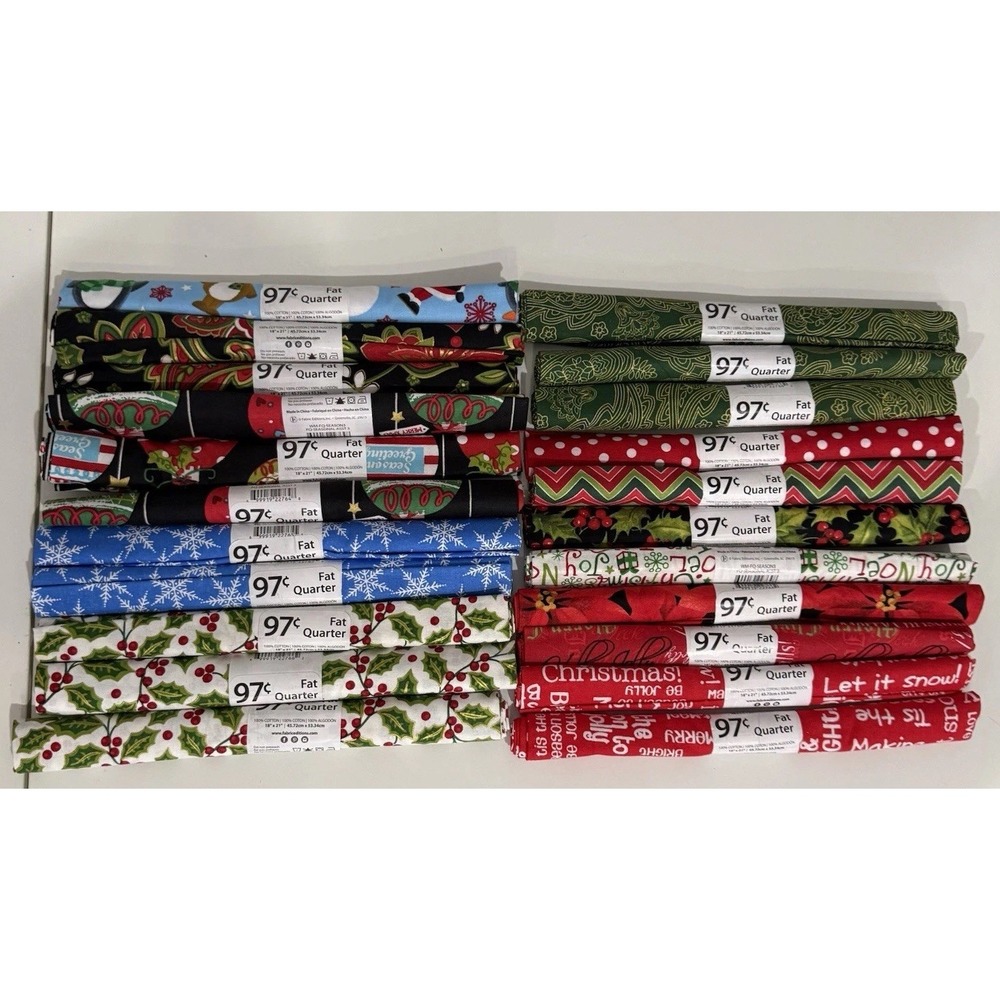 Christmas Fat Quarters Bundle 22 Fabric Holiday Winter Novelty